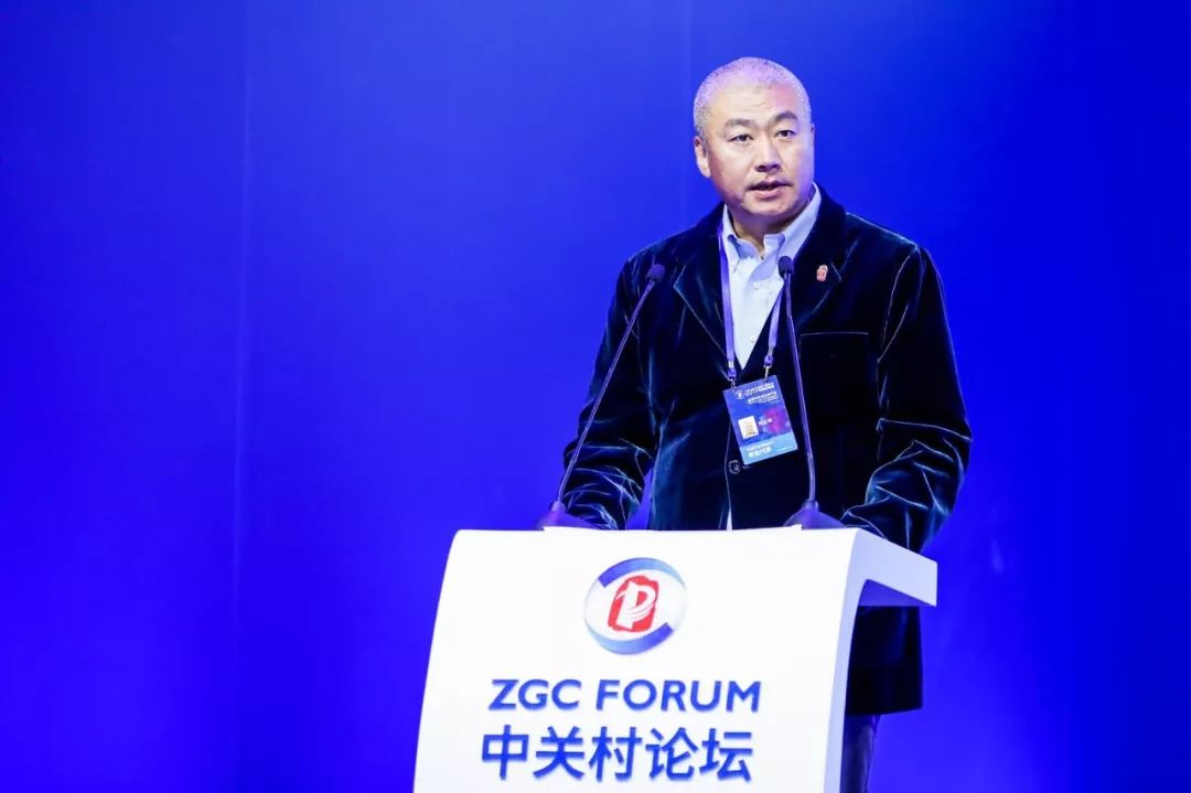 图为:中关村大河资本创始合伙人,中关村u30发起人刘志硕致发布词